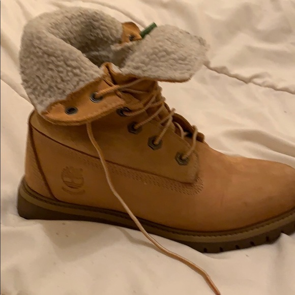 Timberland boots with smart wool lining - Picture 2 of 8